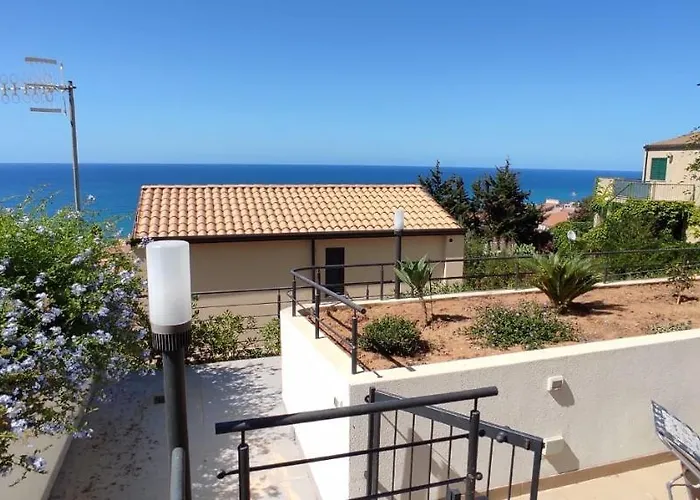 Lucia's Garden Apartament