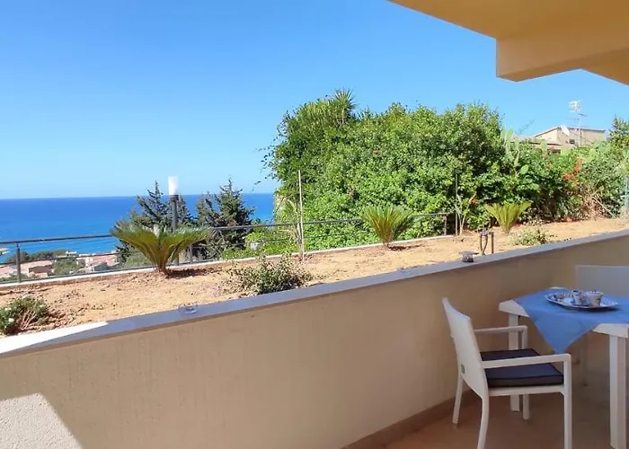 Apartament Lucia's Garden *